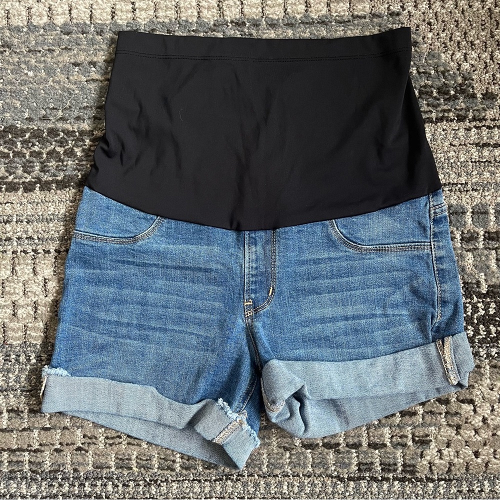 Just Black Jeans Maternity Frayed Hem Cuffed Jean Shorts Blue Denim Size 28